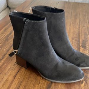 Old Navy black suede ankle boots